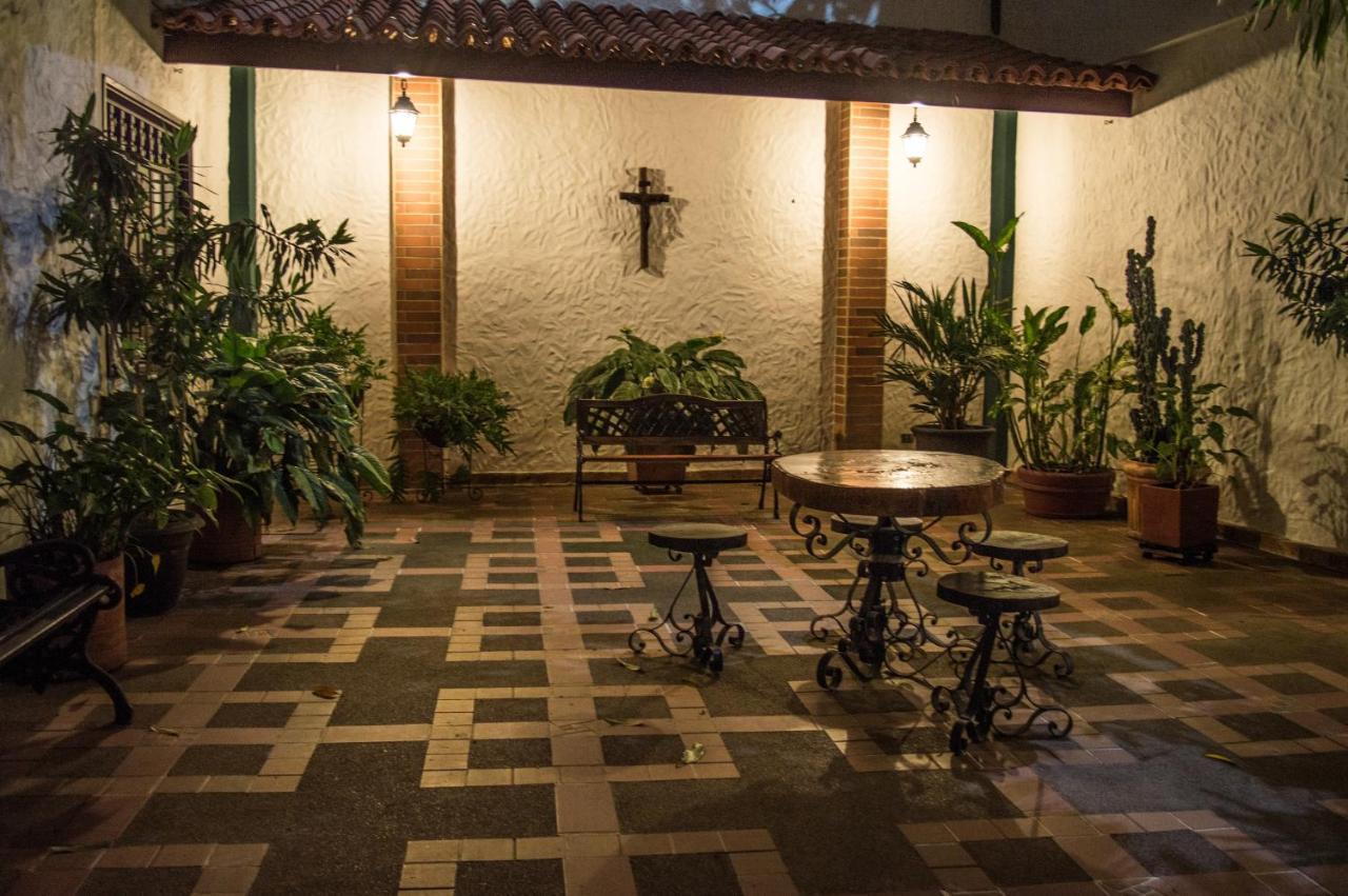 Hotel El Virrey Boutique Honda Honda  Buitenkant foto